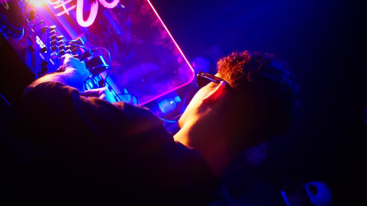 Levorato ao vivo — DJ